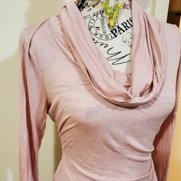 Outback Red Large cowneck soft pink top - Picture 1 of 7